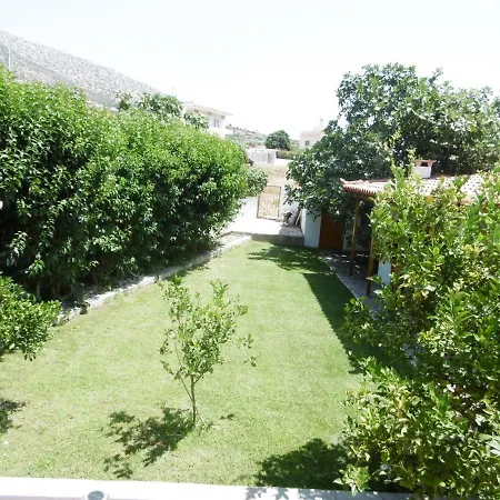 Lemon Tree * Anavyssos